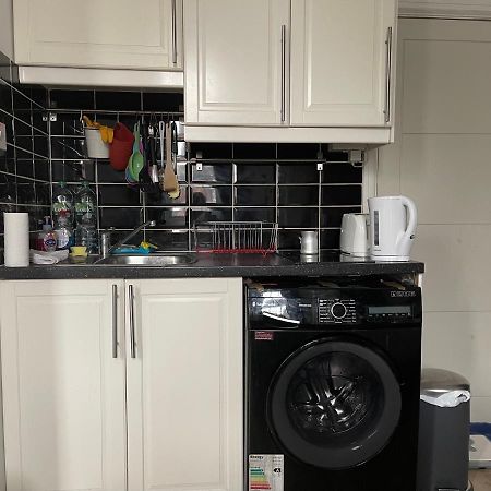 Studio Flat London Finchley Rd Nw11 ภายนอก รูปภาพ