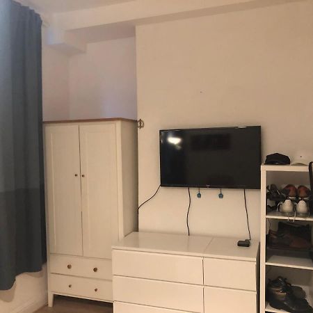 Studio Flat London Finchley Rd Nw11 ภายนอก รูปภาพ