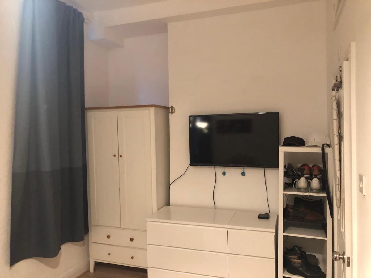 Studio Flat London Finchley Rd Nw11 ภายนอก รูปภาพ