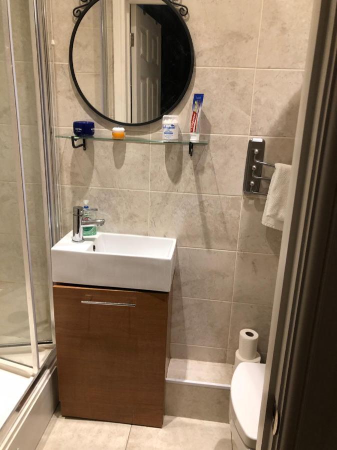 Studio Flat London Finchley Rd Nw11 ภายนอก รูปภาพ